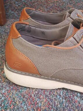 Skechers - Gray casual shoes